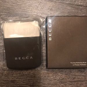 Becca The One Perfecting brush